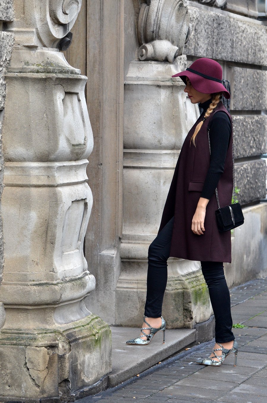  Fall Burgundy Outfit / Stasha Fashion Blog By Anastasija