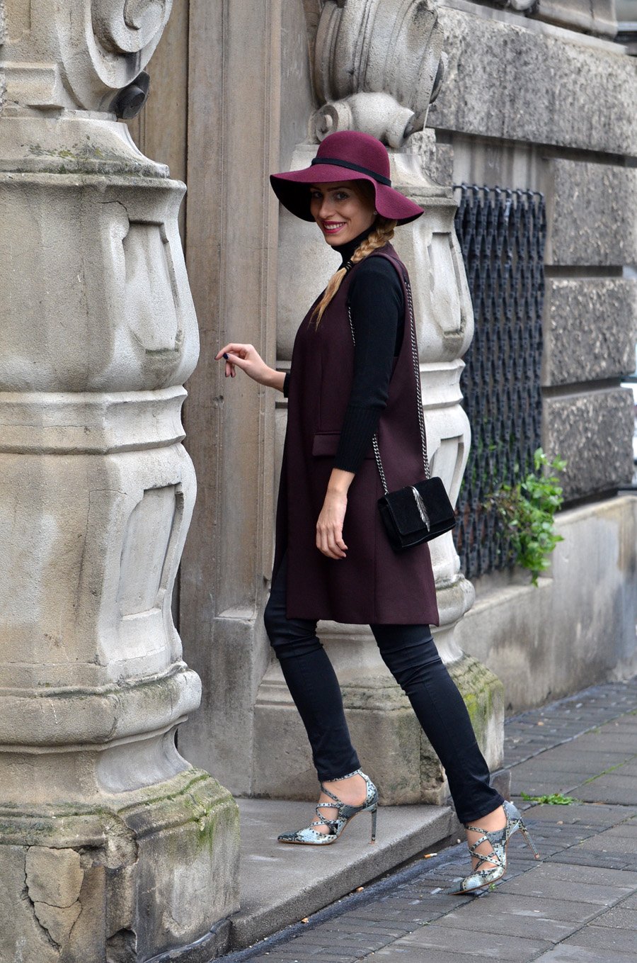  Fall Burgundy Outfit / Stasha Fashion Blog By Anastasija