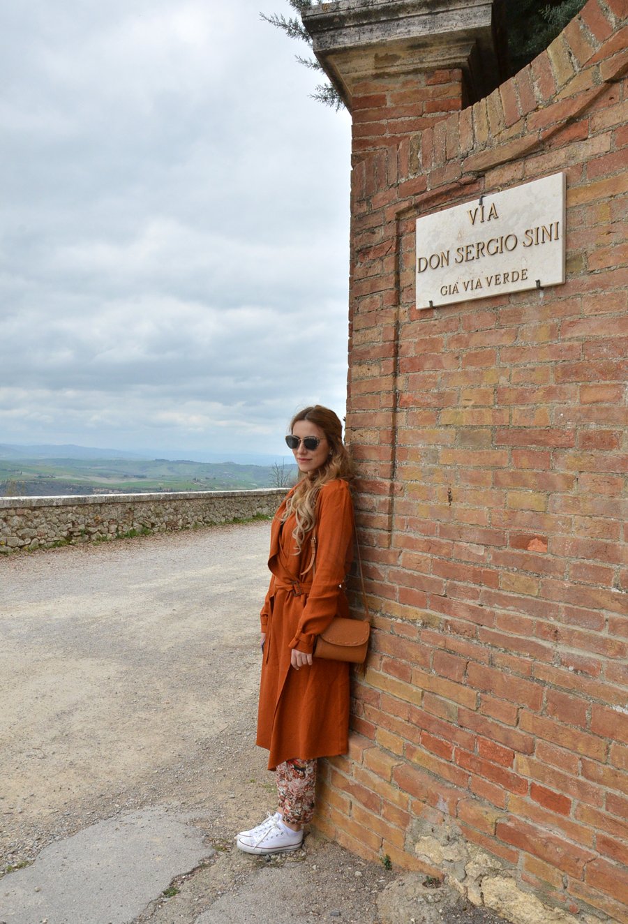 Pienza, Tuscany travel outfit / Stasha Fashion Blog by Anastasija Milojevic