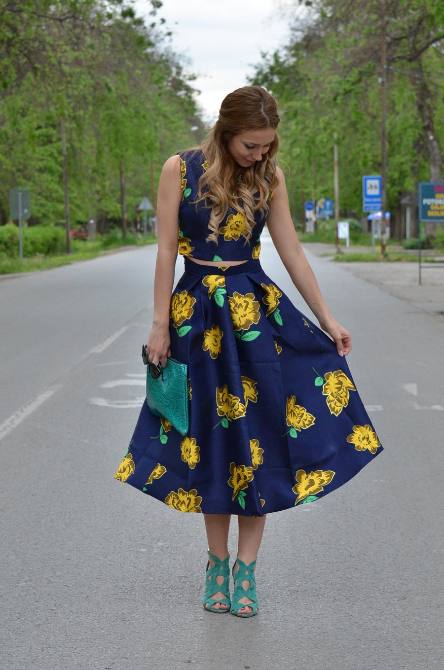 Tank Top Navy Floral Skirt Set Outfit/ Stasha Fashion Blog by Anastasija Milojevic