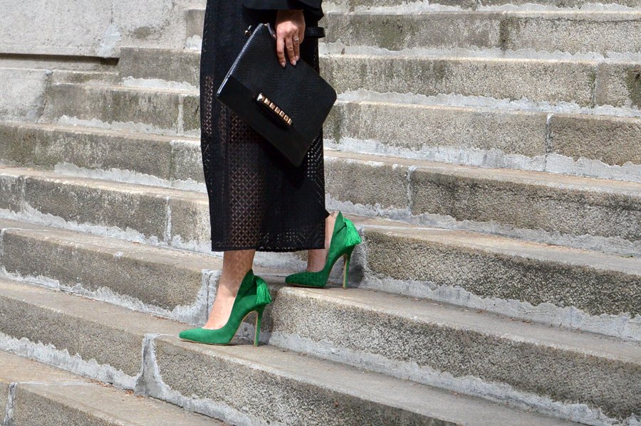 Black Outfit, Green Shoes / Stasha Fashion Blog by Anastasija Milojevic