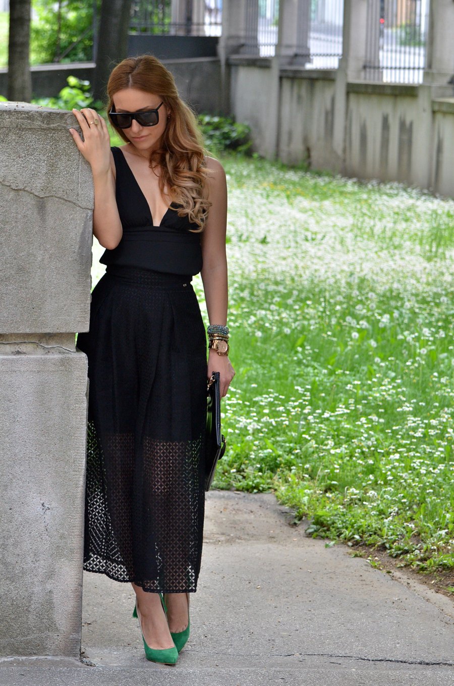 Black Outfit, Green Shoes / Stasha Fashion Blog by Anastasija Milojevic