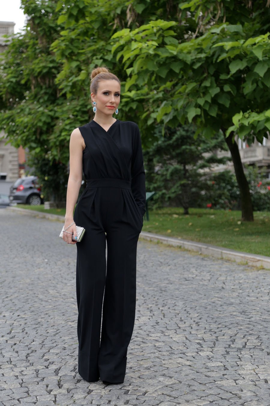 Elegant Black Jumpsuit / Crni Kombinezon - fashion blog Stasha Fashion by Anastasija