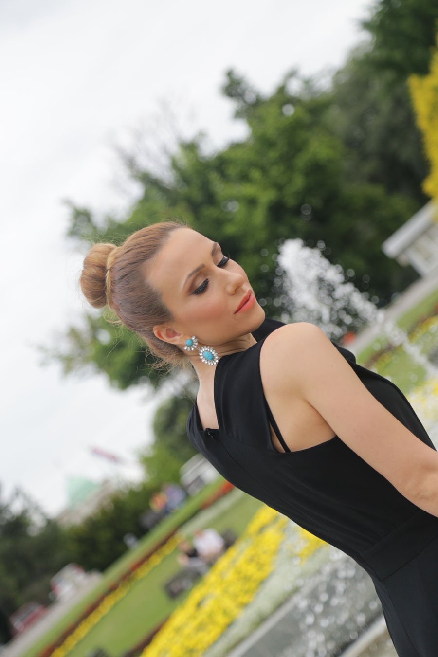 Elegant Black Jumpsuit / Crni Kombinezon - Stasha Fashion blog by Anastasija, make up by Ana Nikolic