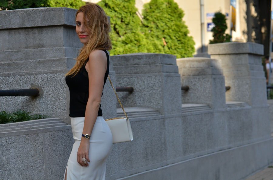 Black and white outfit with gold details by Anastasija Milojević / Stasha Fashion blog