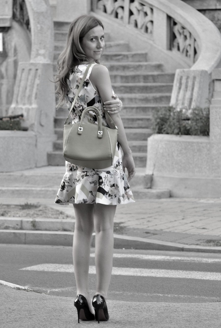 Dress in geometrical floral print with peplum hem / Stasha fashion Blog by Anastasija