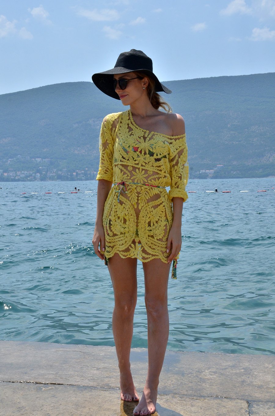  Retro Embroidery Crochet Long-Sleeved Yellow Lace Dress / Stasha fashion Blog by Anastasija