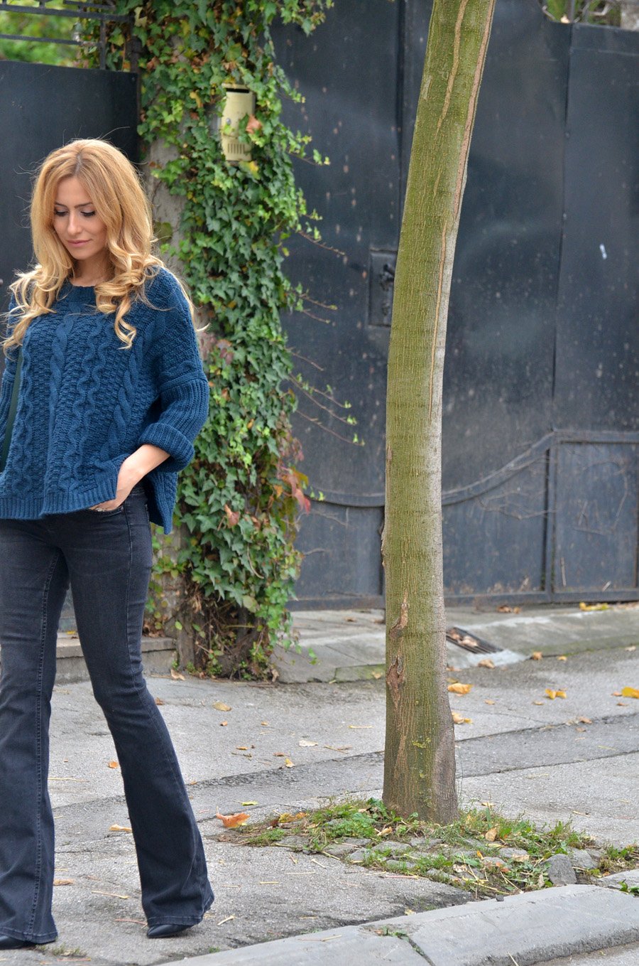 Flare Leg Jeans and Sweater Outfit - Stasha Fashion Blog By Anastasija