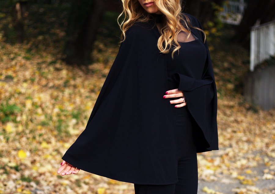 Black Jumpsuit and Autumn Leaves outfit / Stasha Fashion Blog by Anastasija