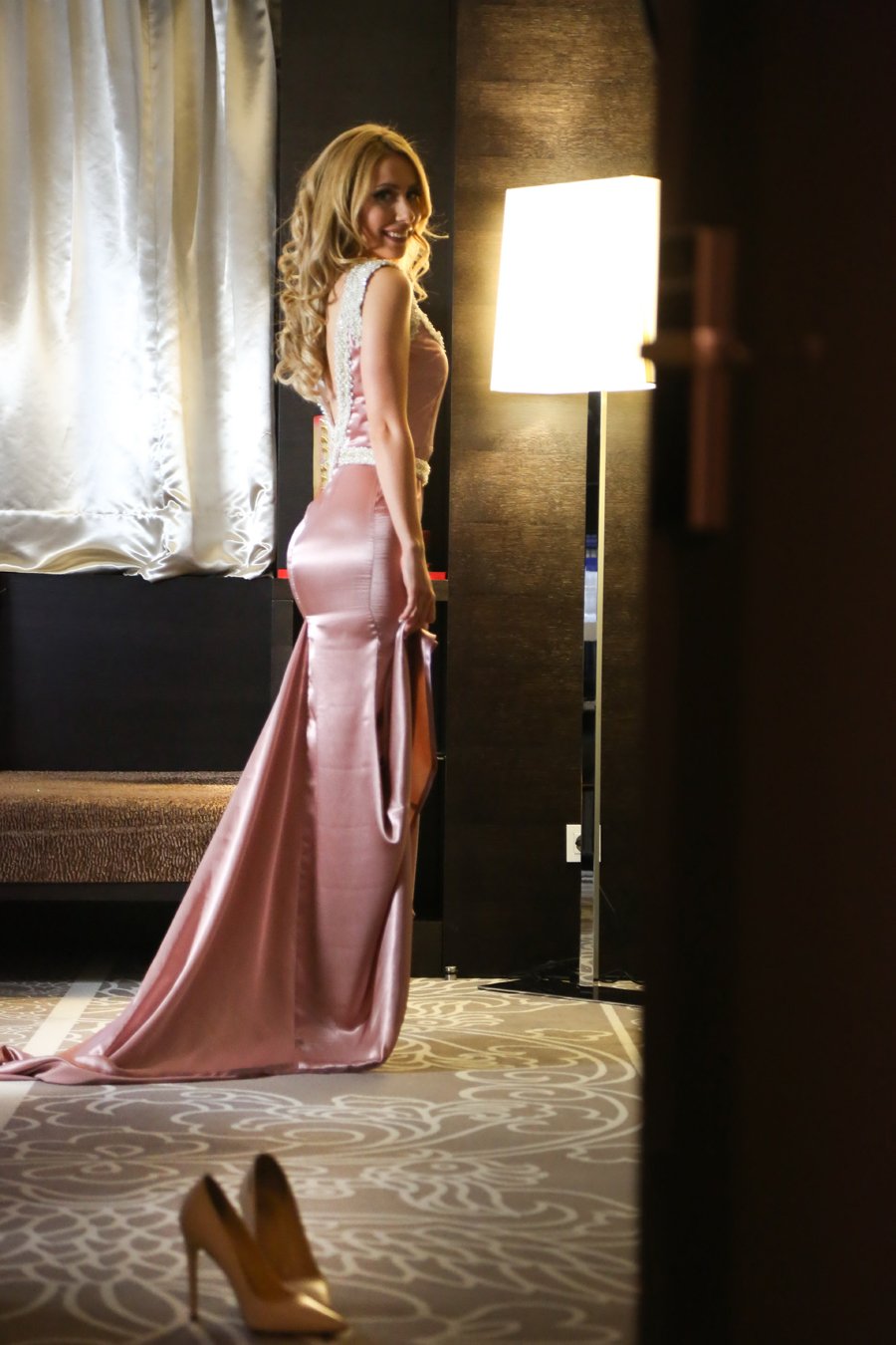  Elegant Maxi Mermaid Pink Dress /  Stasha fashion Blog by Anastasija Djuric