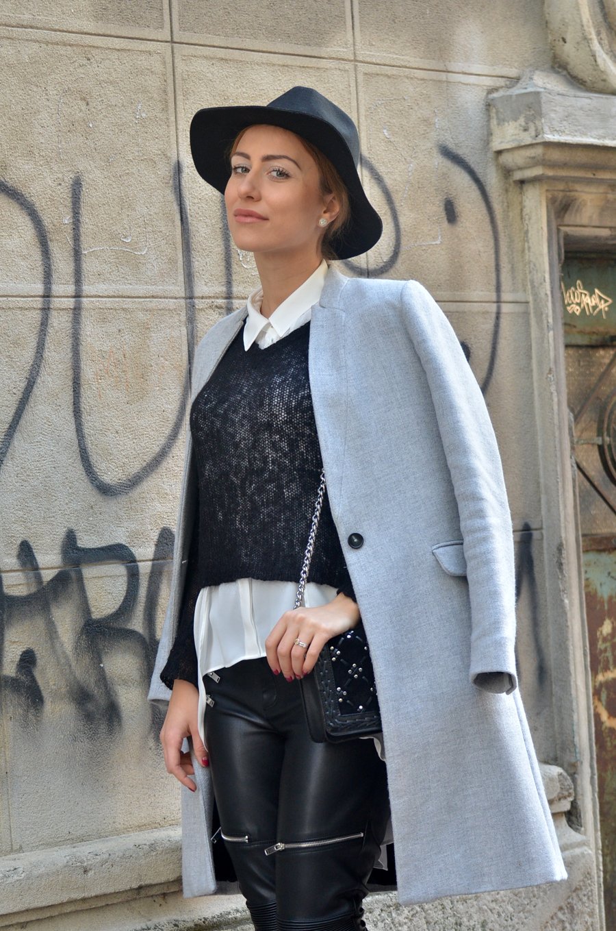 Winter Outfit: sweater with a white shirt inside / Stasha Fashion Blog by Anastasija