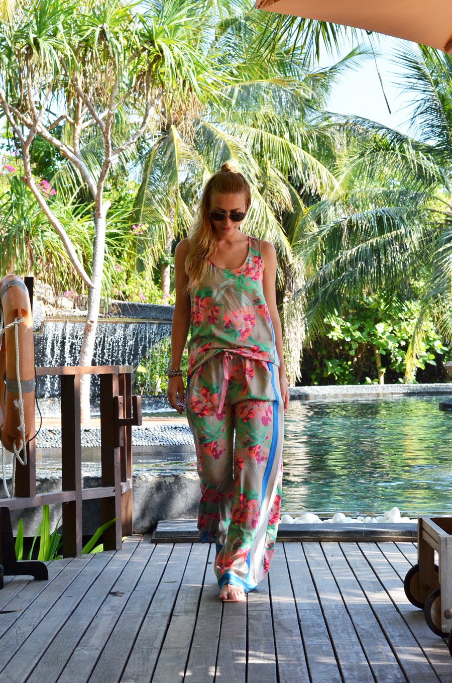 Tropical Paradise / Stasha Fashion Blog