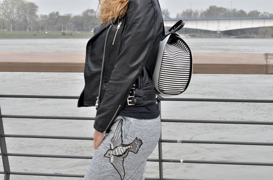 Jogging Pants With Application and Leather Jacket Outfit / Stasha Fashion