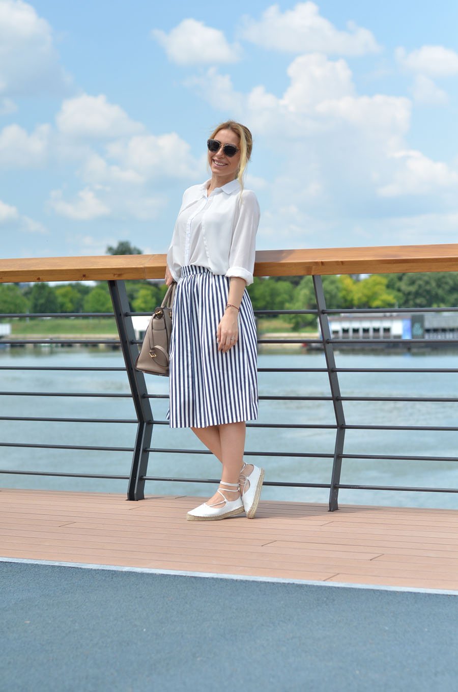 Striped Skirt Outfit / Suknja na Pruge