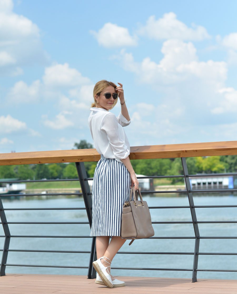 Striped Skirt Outfit / Suknja na Pruge