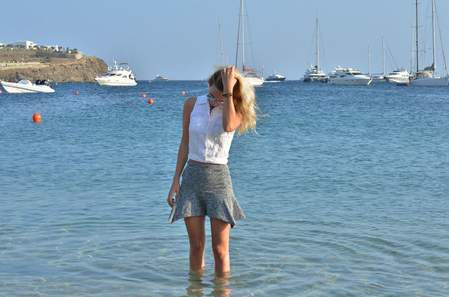 Ornos Beach Mykonos / Stasha Travel Blog