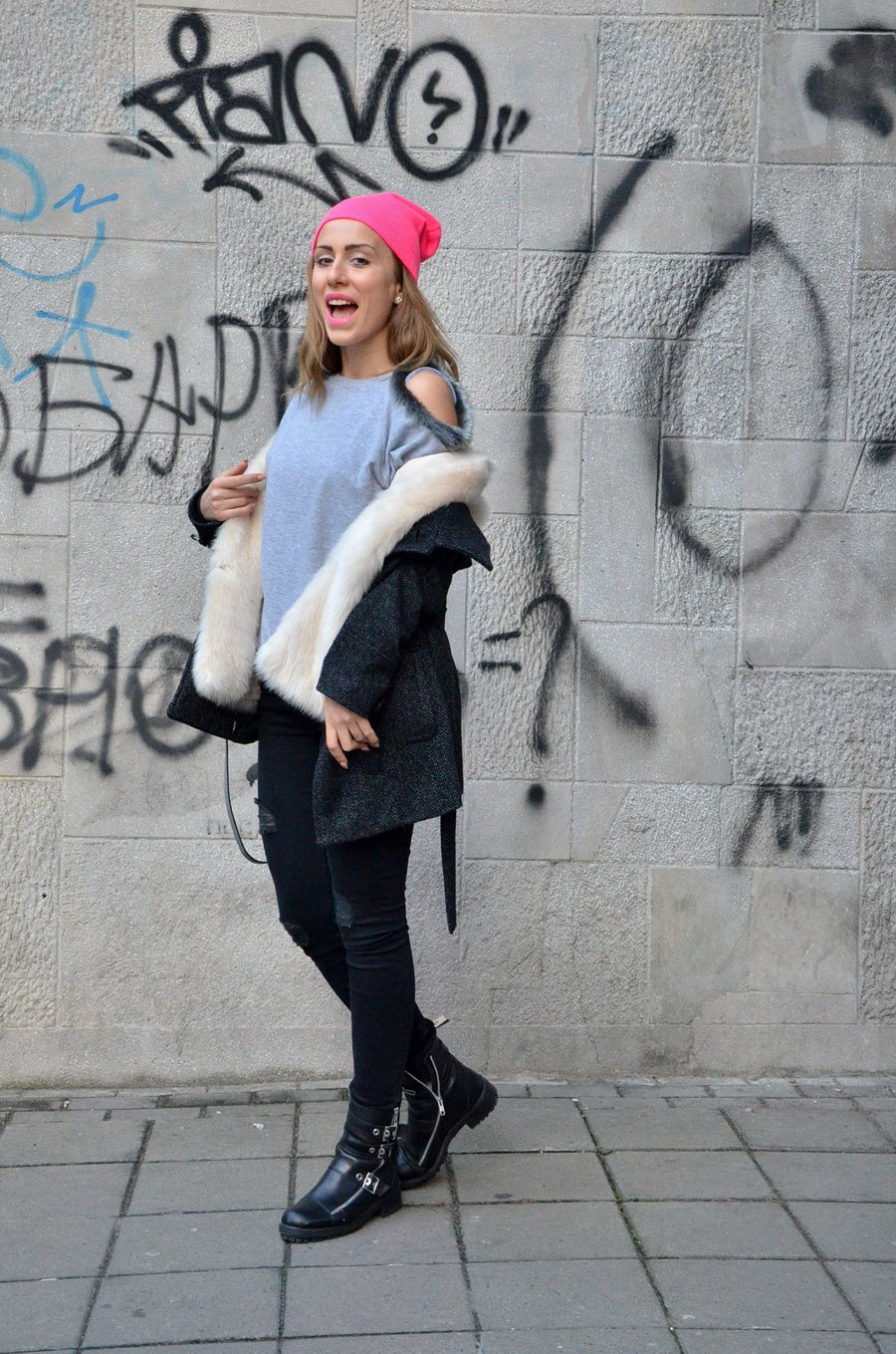 Neon Pink Beanie Outfit / Stasha Fashion By Anastasija Milojevic 