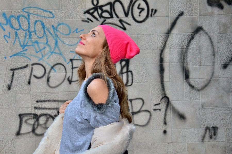 Neon Pink Beanie Outfit / Stasha Fashion By Anastasija Milojevic 