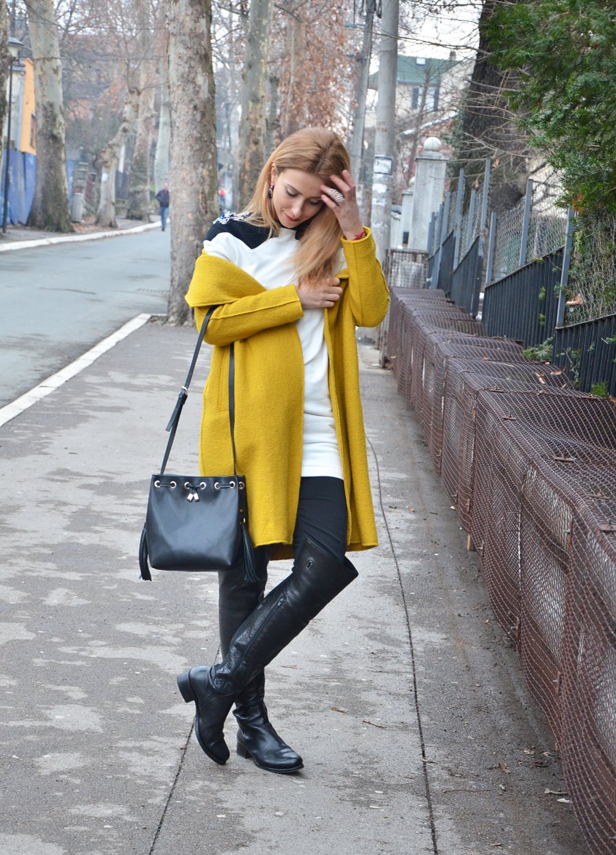 Mustard Coat Outfit / Stasha fashion Blog by Anastasija Milojevic