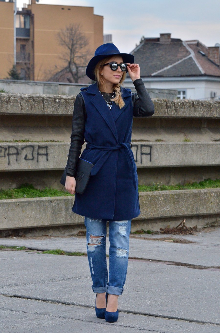 Street Style: Navy Blue I love you / Stasha Fashion Blog By Anastasija Milojevic