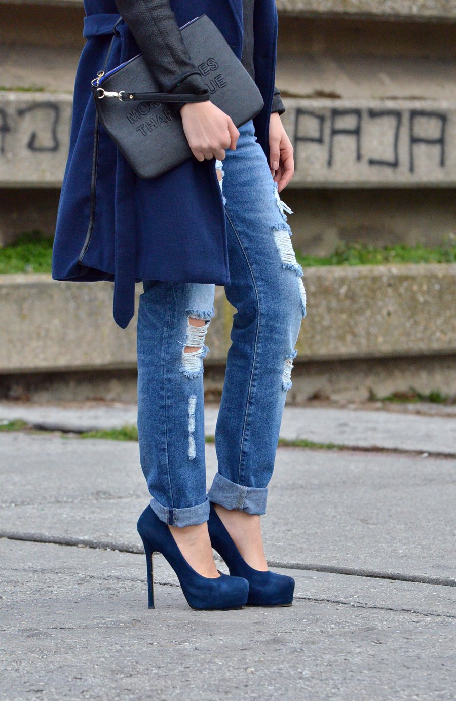 Street Style: Navy Blue I love you / Stasha Fashion Blog By Anastasija Milojevic