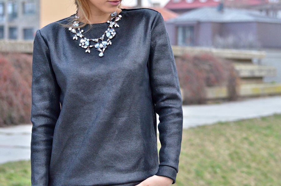 Street Style: Navy Blue I love you / Stasha Fashion Blog By Anastasija Milojevic