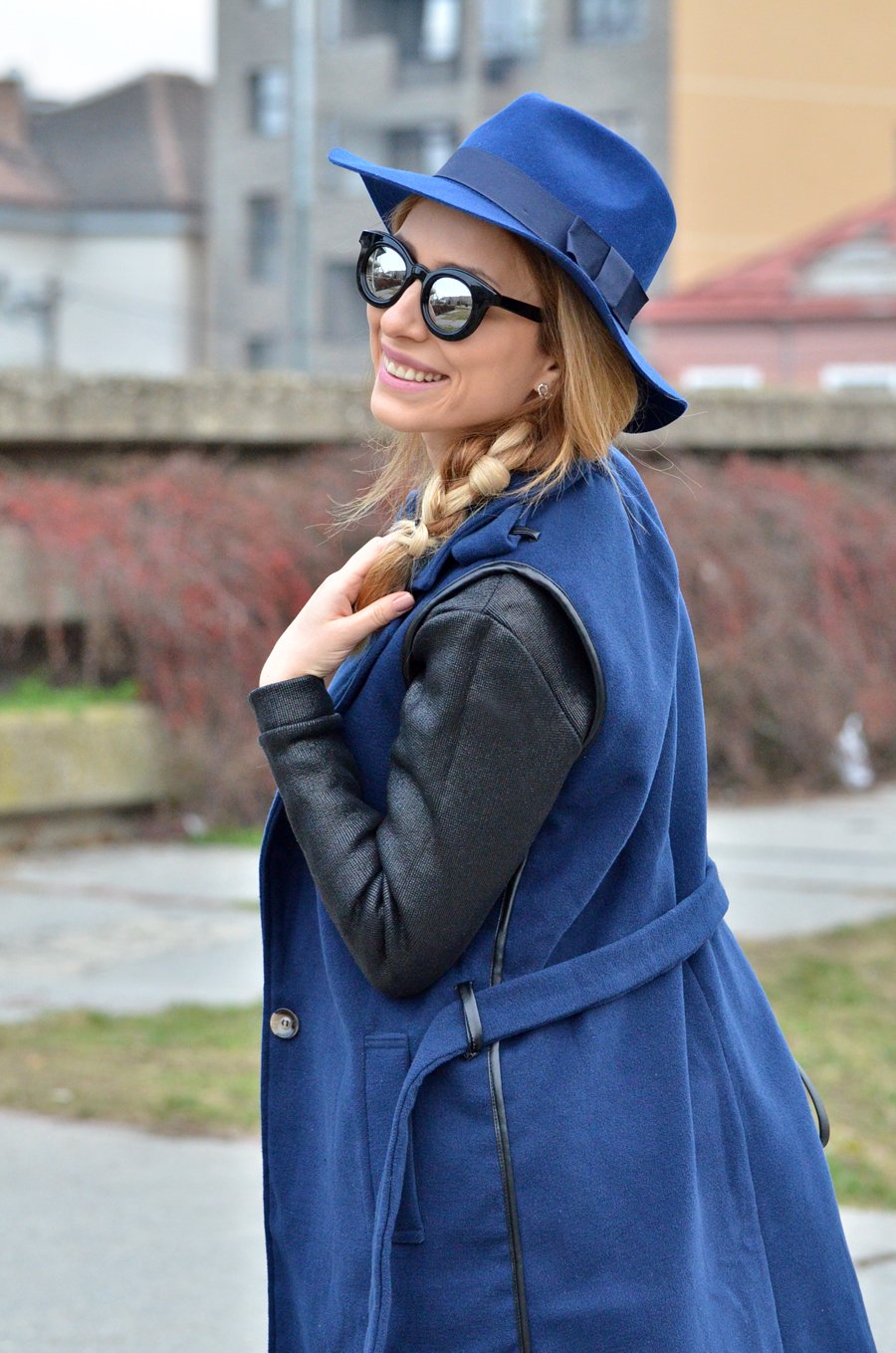 Street Style: Navy Blue I love you / Stasha Fashion Blog By Anastasija Milojevic