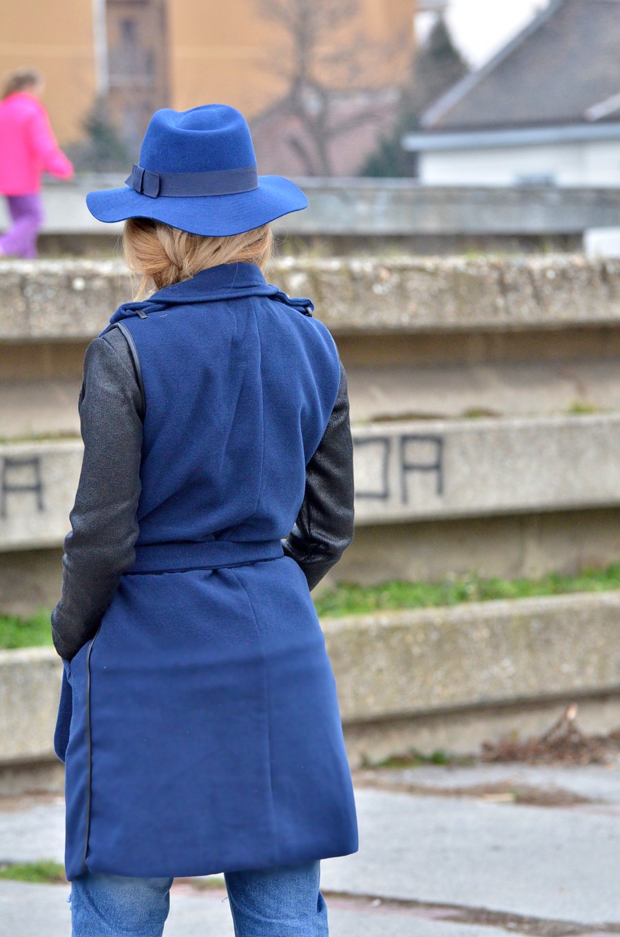 Street Style: Navy Blue I love you / Stasha Fashion Blog By Anastasija Milojevic