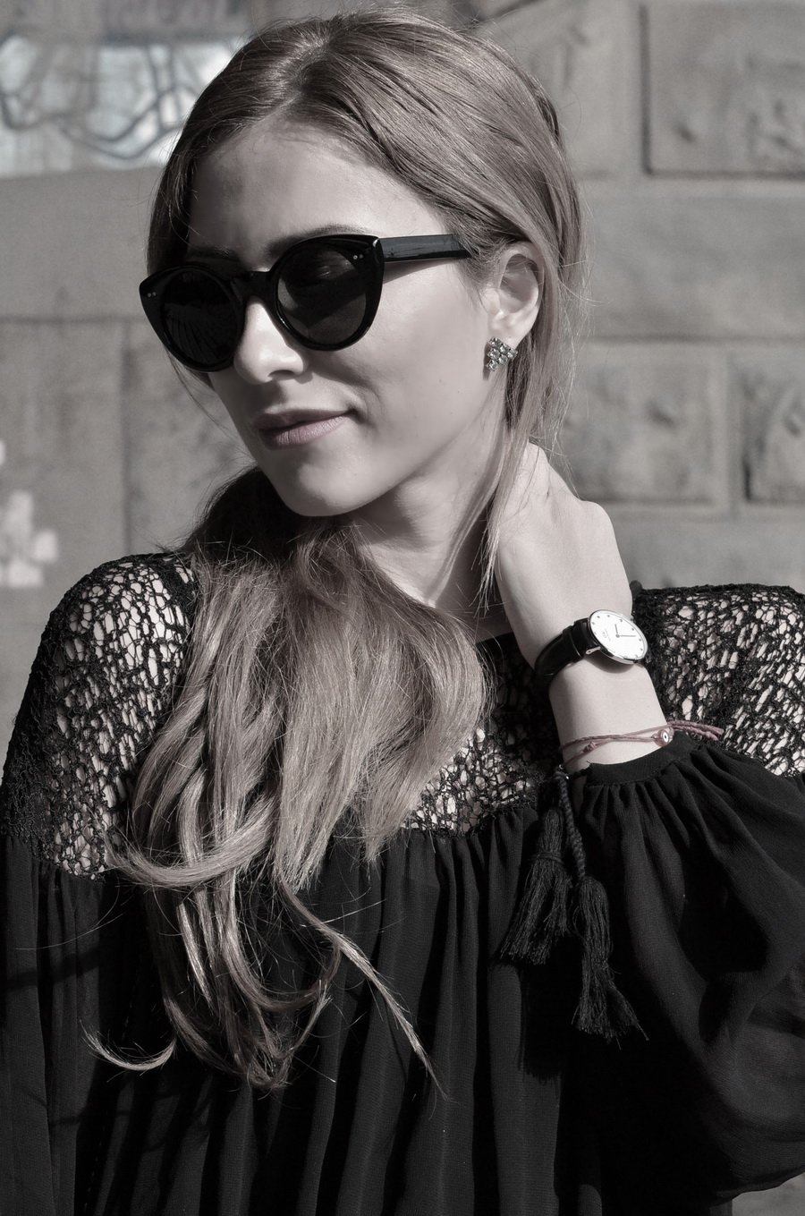 Stasha fashion lady outfit /  fashion Blog by Anastasija Milojevic : details - cateye sunnies and Daniel Welington watch